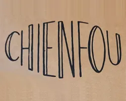 ../design/vigneron/rhone-chien-fou.png